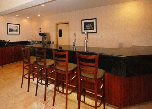Quality Memphis/ Wolfchase Galleria Hotel 2*